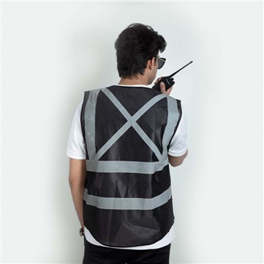 Perbandingan sebenar: kesan jaket reflektif harga berbeza didedahkan