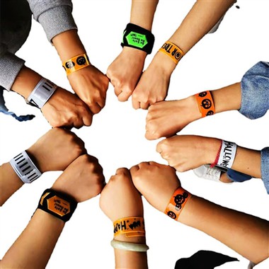 Bagaimana untuk melihat perlindungan jaket reflektif pada pemakainya?