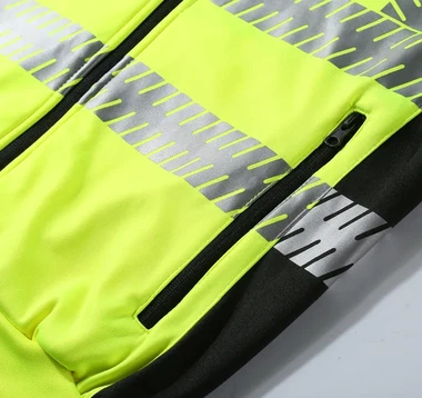 Apakah saiz jaket reflektif?